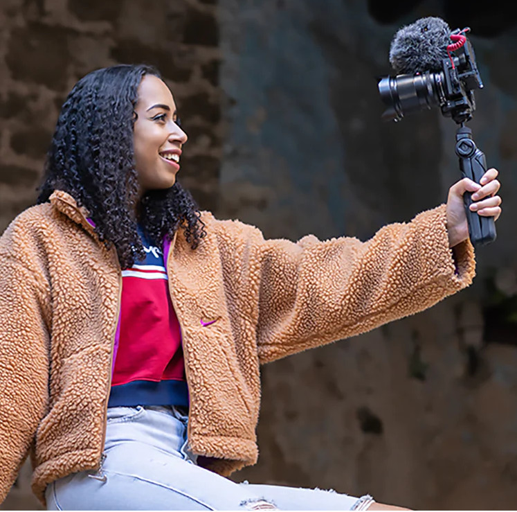 Viltrox 13mm F1.4 AF Nikon Z Mount Lens -Camera Gear Store vlogging%20nikon%20z