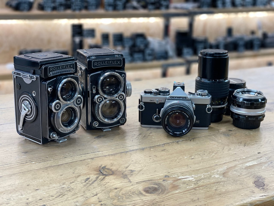 Collection of analogue cameras